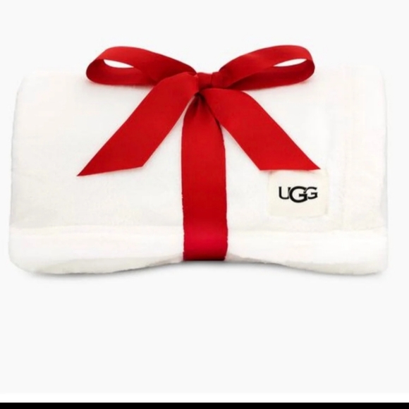 New Ugg Bartlet Throw blanket - Picture 2 of 8